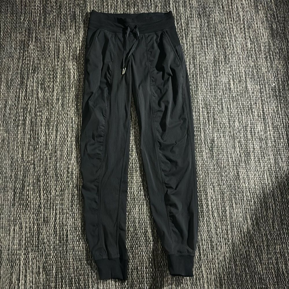Lululemon Dance Studio Jogger *28” Swift Size 4